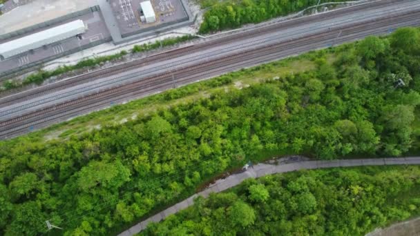 High Angle Drone Camera View Railway Tracks Luton England – stockvideo