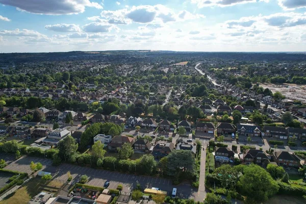 Sixth Form College Luton Bedfordshire Luton, England Great Britain. Specialist Sixth Form College providing academic and general vocational education for 16 to 18 year olds in Luton. Established in 1966,  College is the oldest such institution