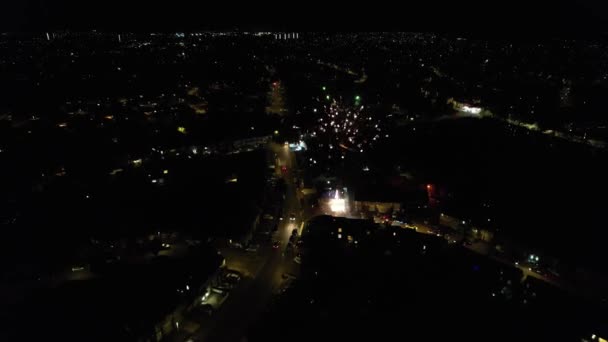 Ночная Воздушная Съемка Города Лутон Англии Ночной Полёт Дрона Над — стоковое видео