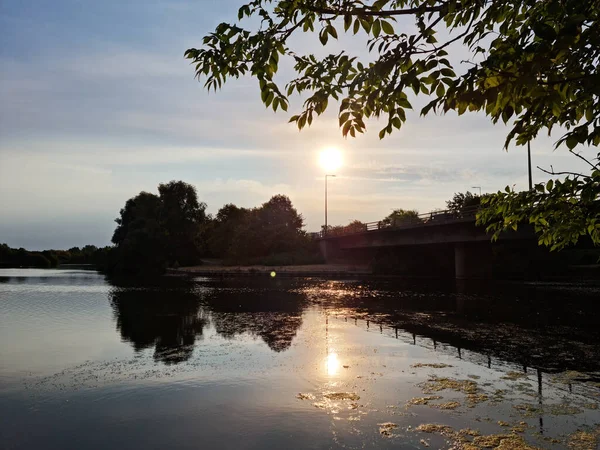 Aerial View Caldecotte Lake Sunset Beautiful Lake Split Sides Drone — Zdjęcie stockowe