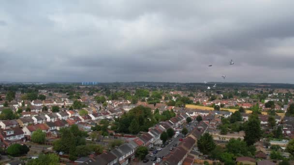 Långsamma Rörelser Flygande Duvor Centrala Luton Stad England — Stockvideo