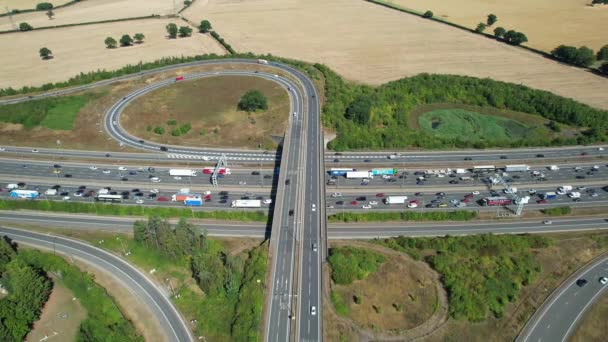 Aerial View British Motorways Traffic Peak Time High Angle Footage — Vídeo de Stock