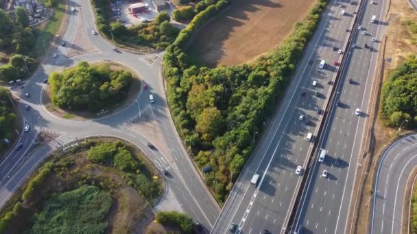 Aerial View British Motorways Traffic Peak Time High Angle Footage — Vídeos de Stock