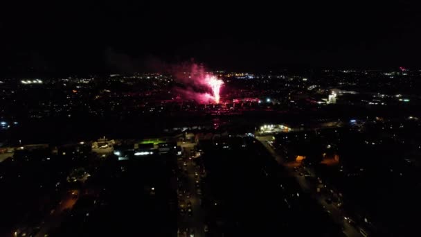 Night Aerial View Illuminated British City Drone Footage Luton Town — Stock video