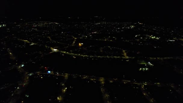 夜景壮丽的英格兰卢顿镇空中风景 用无人机的相机拍摄高角镜头 — 图库视频影像