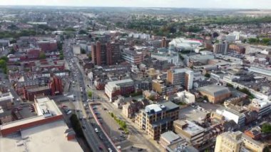 Luton Şehir Merkezi 'nin en güzel hava görüntüleri. 