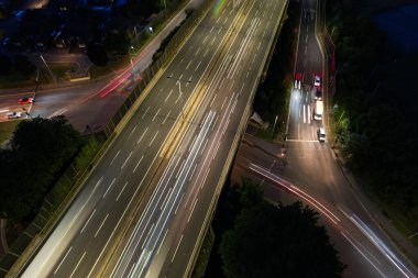 Gece Otoyollarının Hava Görüntüsü