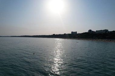 İngiltere 'nin Sahil Cephesi ve Bournemouth Şehri Hava Görüntüsü