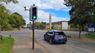 Trafik ışıkları, şehir trafiği.