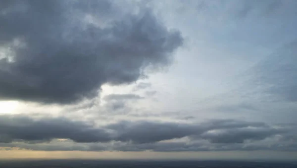 Vista Ángulo Alto Las Nubes Sobre Ciudad Británica Inglaterra —  Fotos de Stock