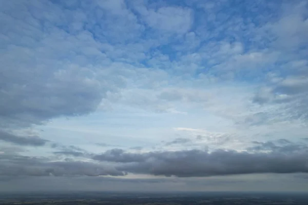 Vista Ángulo Alto Las Nubes Sobre Ciudad Británica Inglaterra — Foto de Stock