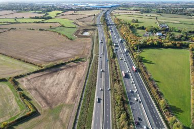 İngiliz Otoyollarının En İyi Hava Görüntüsü ve İngiltere Trafiği, Drone 'un Görüntüsü