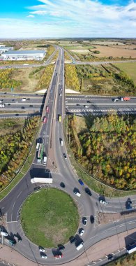 İngiliz Otoyollarının En İyi Hava Görüntüsü ve İngiltere Trafiği, Drone 'un Görüntüsü