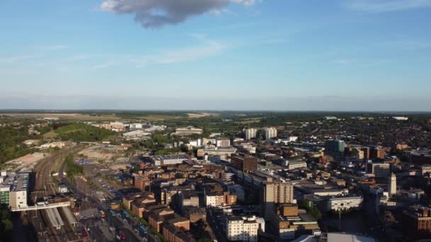 Filmación Ángulo Alto Del Parque Público Local Ciudad Luton Inglaterra — Vídeos de Stock