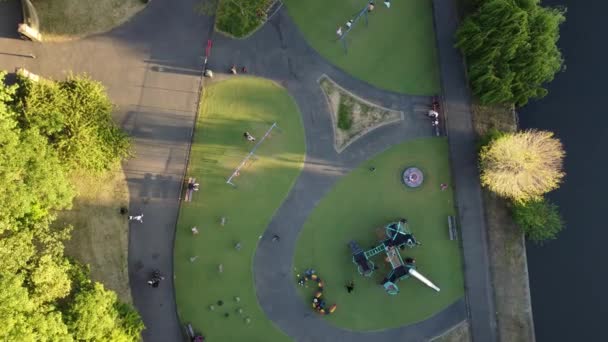 Inglaterra Luton Town Abril 2022 Vista Del Parque Infantil Drone — Vídeo de stock