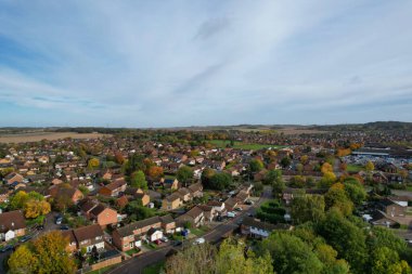 İngiltere 'nin Luton Kasabası' nın en güzel manzara görüntüsü, İHA 'nın İngiltere Yüksek Açılı Kamerası, İngiltere, İngiltere