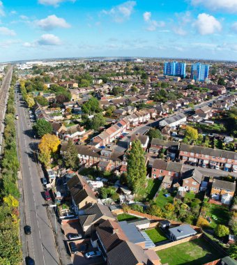İngiltere 'nin Luton Kasabası' nın en güzel manzara görüntüsü, İHA 'nın İngiltere Yüksek Açılı Kamerası, İngiltere, İngiltere
