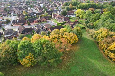 İngiltere 'nin Luton Kasabası' nın en güzel manzara görüntüsü, İHA 'nın İngiltere Yüksek Açılı Kamerası, İngiltere, İngiltere