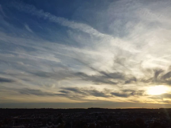 Yüksek Açılı Dramatik Bulutlar Güçlü Rüzgârlarda Gökyüzü Ngiltere Büyük Britanya — Stok fotoğraf