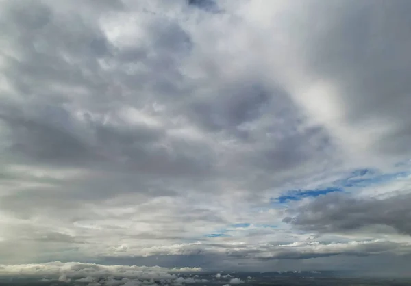 Las Mejores Imágenes Ángulo Alto Nubes Dramáticas Cielo Fuertes Vientos —  Fotos de Stock