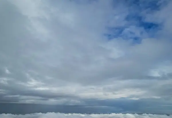 Las Mejores Imágenes Ángulo Alto Nubes Dramáticas Cielo Fuertes Vientos — Foto de Stock