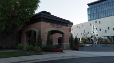 Olathe, Kansas - August 10, 2022 - Olathe Kansas City Hall - 100 E Santa Fe Olathe, KS 66061