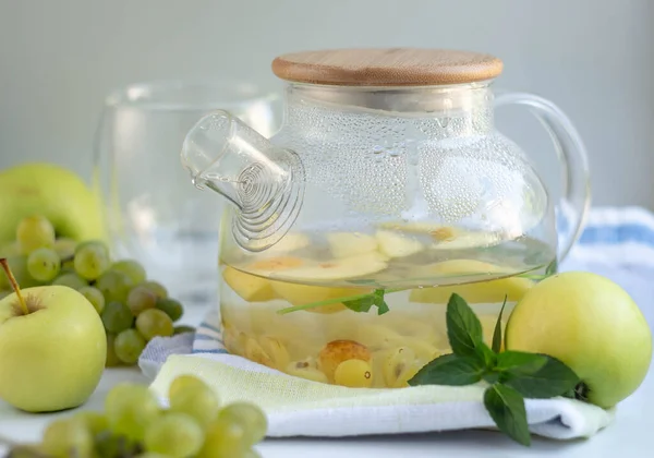 Teapot Berry Tea Chai Mint Apple Grape Modern Glass Teapot — Stok fotoğraf
