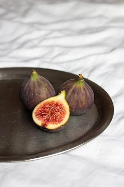 Fresh Figs Table Cutted Fig — Stock Photo, Image