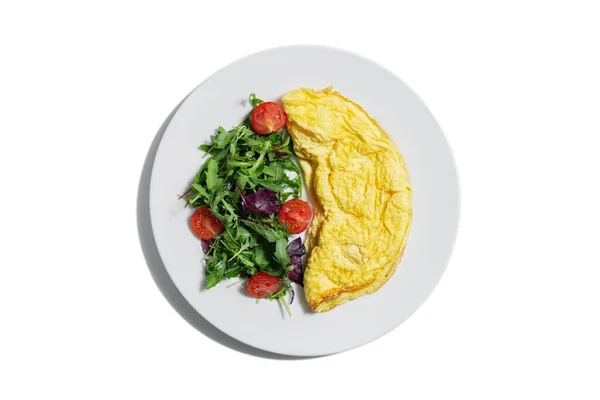 Omelet Arugula Tomatoes Basil Plate White Plate — Stock Photo, Image