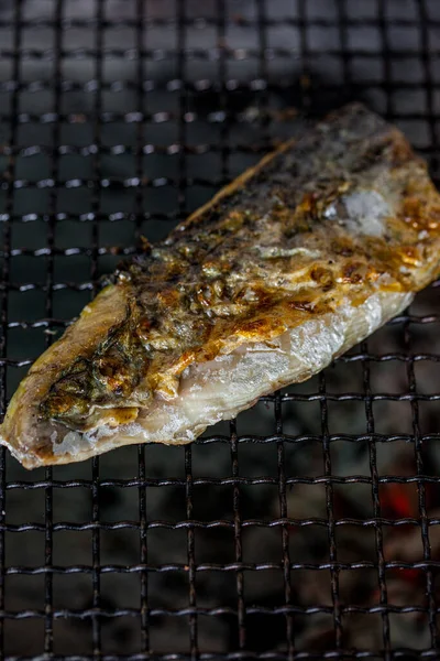 Grilled Baked Mackerel Which Lies Grill Smoldering Coals Portrait Orientation — Foto Stock