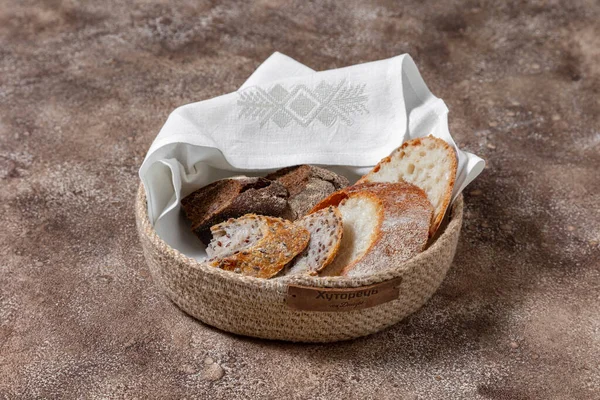 Bread Platter Three Types Bread Buckwheat Wheat Rye Bread Lies — Foto de Stock