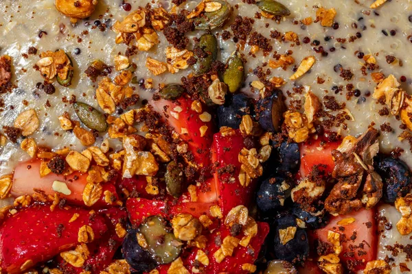 Breakfast Morning Dish Sweet Oatmeal Almonds Strawberries Blueberries Porridge Ingredients — Stock Photo, Image