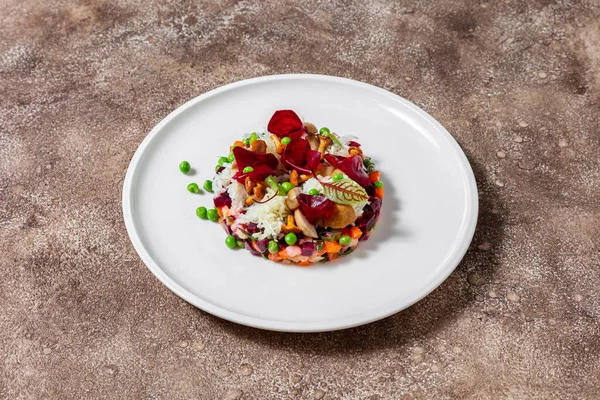 Ukrainian Cuisine Vinaigrette Salad Decorated Chanterelle Mushrooms Beetroot Slices Lettuce — Stockfoto