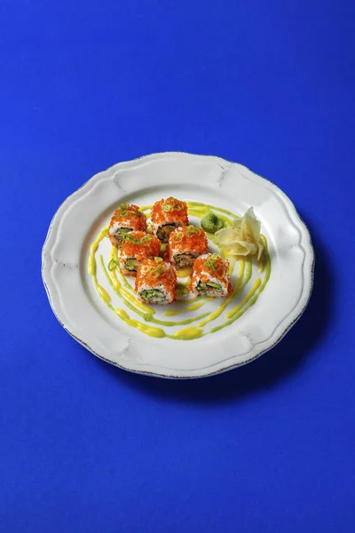 Tobiko Roll Stuffed Eel Cucumber Wrapped Rice Tobiko Caviar Top — Stock Fotó