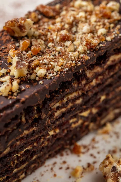 Chocolate Puff Cake Nuts Wafer Cakes Soaked Cocoa Layers Nuts — Φωτογραφία Αρχείου