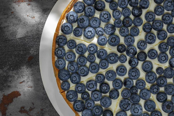 Shortcrust Pastry Pie Creamy Vanilla Cream Blueberries Pie Stands Light — Stockfoto