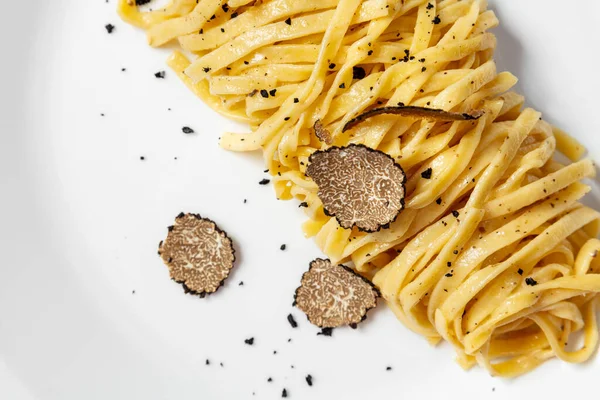 Homemade Spaghetti Pasta Truffle Mushroom Slices Light Ceramic Plate Stands — Stock Photo, Image
