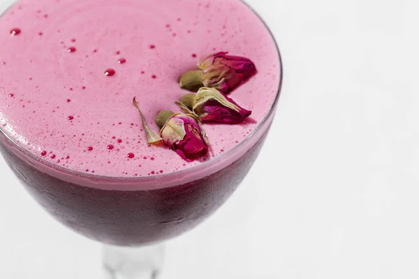 Vermouth Raspberry Foam Rosebuds Drink Glass High Stem Stands Light — Stok fotoğraf