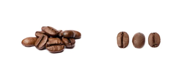 Csésze Kávé Kávébab Izolált Fehér Alapon — Stock Fotó