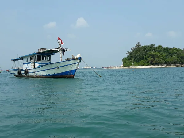 Tropical Fishing Boat Sea Shore — Stock fotografie