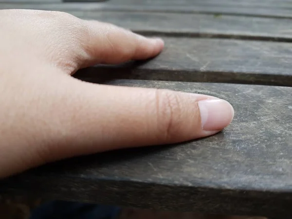 Hand Holding Wooden Board — 图库照片