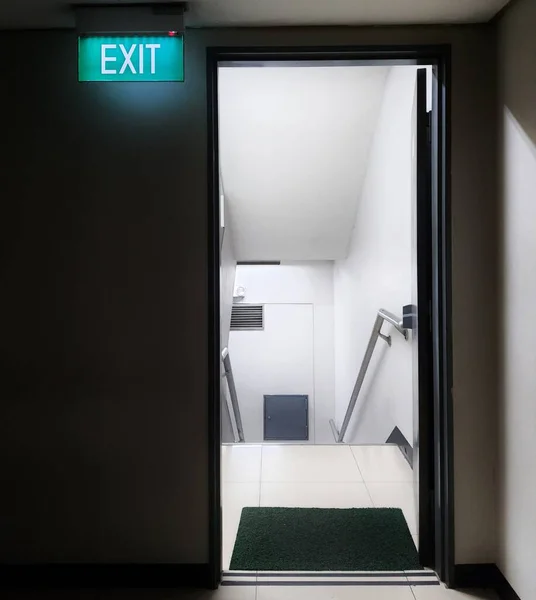 Emergency Exit Door Building — Foto Stock
