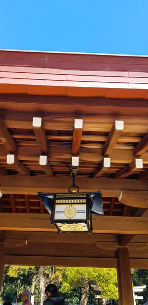 这是一张日本传统风格的明治静水或明治寺灯罩内部的照片 — 图库照片