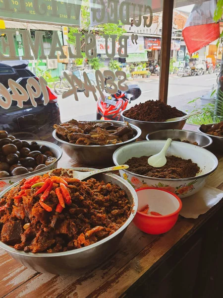 Gudeg Slamet Das Sich Auf Jalan Wijilan Jogjakarta Befindet Ist — Stockfoto