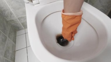 Klozet Temizleme