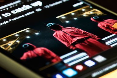 Popüler Netflix 'in yeni şovu Kalamar Oyunları hakkında son dakika haberleri.