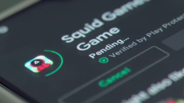 Yeni Netflix - Squid oyunlarına dayalı mobil oyun kuruluyor — Stok video