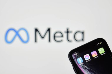 Facebook adını Meta olarak değiştir