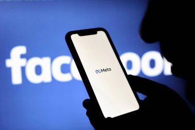 Facebook adını Meta olarak değiştir