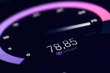 İnternet hızı kontrol ediliyor